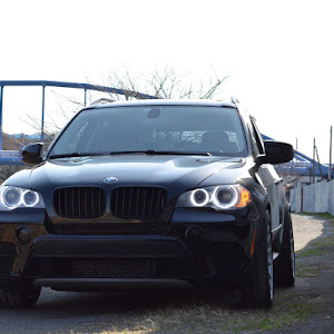 X5 E70