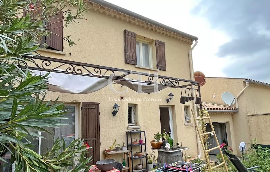 Vente villa 4 pièces 100 m² à Vaison-la-Romaine (84110), 250 000 €