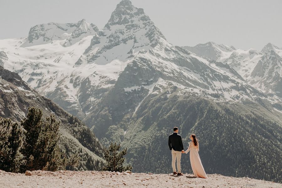 Wedding photographer Roman Yuklyaevskiy (yuklyaevsky). Photo of 4 April 2019