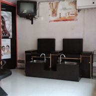 Eeonera Hair & Beauty Unisex Salon photo 2