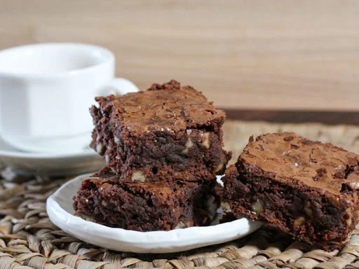 Hazelnut Brownies [80 Gm]