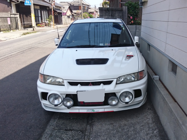 不知火さんが投稿したランサーエボリューションIVに関するカスタム事例の投稿画像3枚目