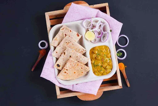 Chole And Chapati Lunchbox