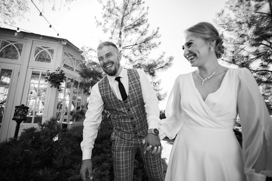 Bröllopsfotograf Leyla Medinskaya (leyla). Foto av 10 juli 2022