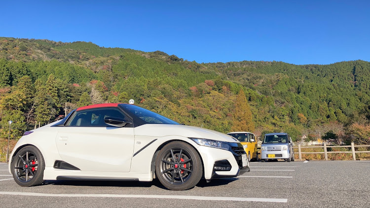 S660の快晴・ドライブ・嘉瀬川ダム・しゃくなげの里・紅葉もチラホラに関するカスタム事例の投稿画像1枚目