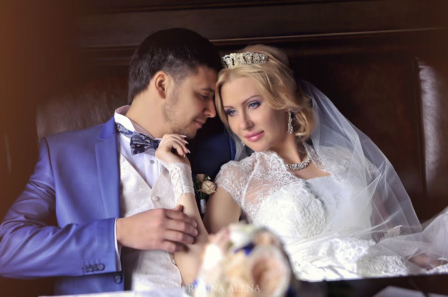 Fotografo di matrimoni Alena Grebeneva (grebeneva56). Foto del 26 marzo 2015