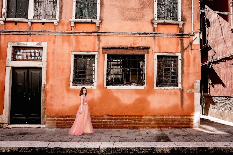 Fotógrafo de bodas Marina Ermolaeva (foto-frida). Foto del 1 de junio 2022