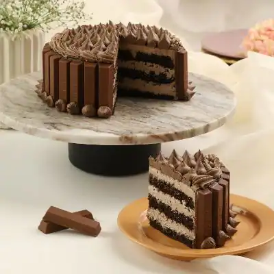 Kitkat Birthday Cake