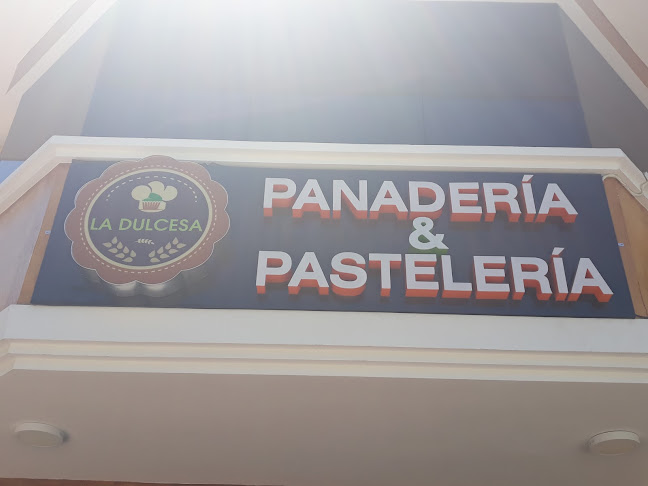 La Dulcesa Panadería & Pastelería - Panadería