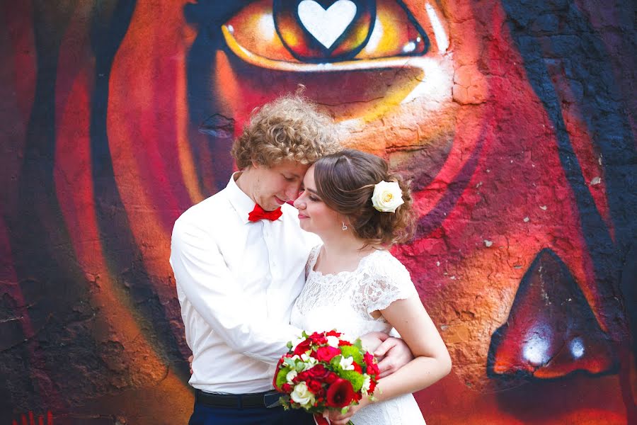 Fotografo di matrimoni Vladimir Lem (dennou). Foto del 5 aprile 2022