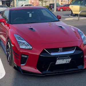 NISSAN GT-R R35