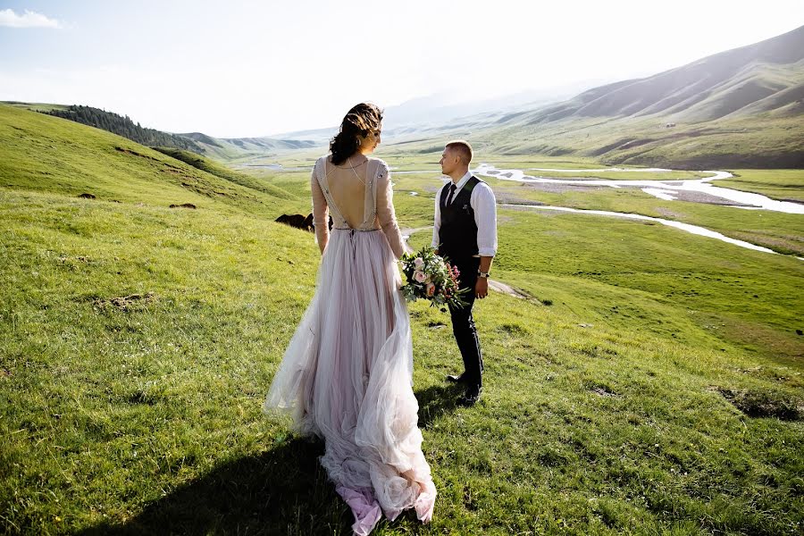 Fotógrafo de casamento Dasha Kopylova (dashkinn). Foto de 26 de abril 2018