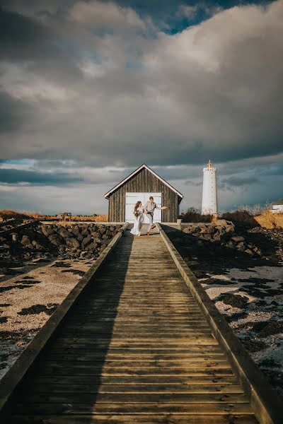 Fotógrafo de casamento Michał Zieliński (mishamartin). Foto de 6 de dezembro 2022