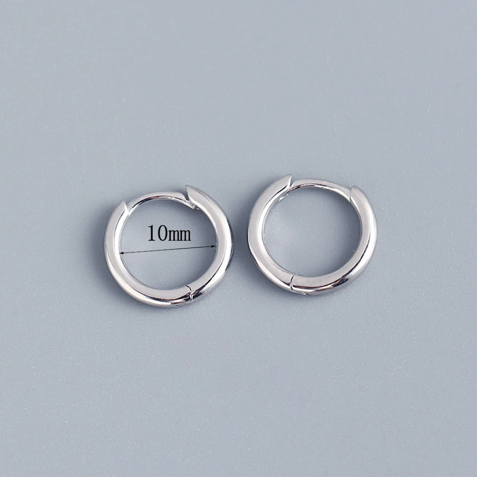 Koreaanse oorbellen voor dames, goud verguld, bezet met diamanten, veelzijdig en populair op internet. Stijlvolle oorbellen.