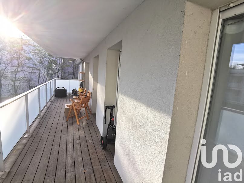 Vente appartement 3 pièces 66 m² à Bron (69500), 221 000 €