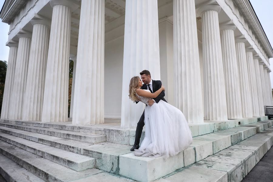 Wedding photographer Flavius Partan (artan). Photo of 12 October 2019
