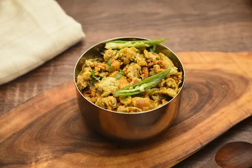 Egg Bhurji [2 Eggs, 300 Ml]