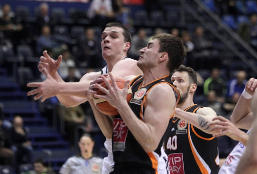 Partizan posle produžetka pobedio Dinamik