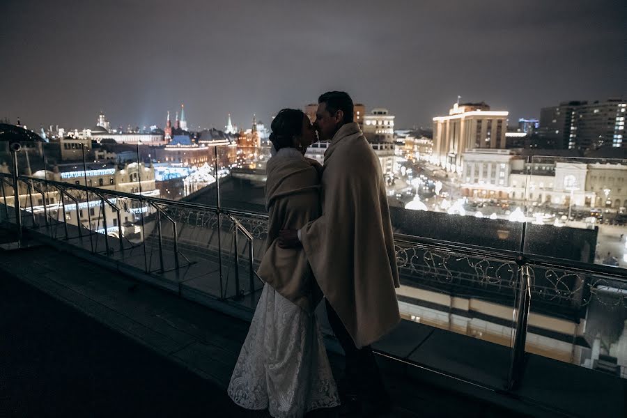 結婚式の写真家Maks Orlovskiy (maksorloff)。2023 1月25日の写真