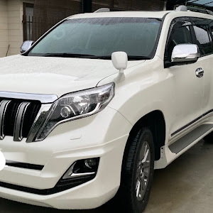 ランドクルーザープラド GDJ150W