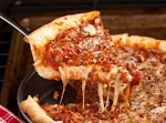 Deep Dish Pizza – Chicago Style was pinched from <a href="http://chewoutloud.com/2013/02/15/deep-dish-pizza-the-real-deal/" target="_blank">chewoutloud.com.</a>