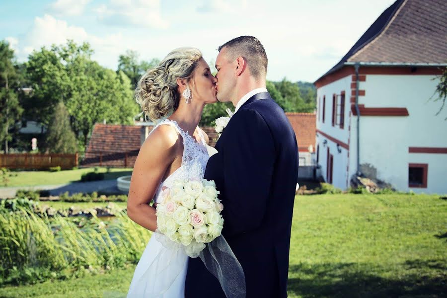 Fotografer pernikahan Milan Kruliš (krulis). Foto tanggal 2 Februari 2019