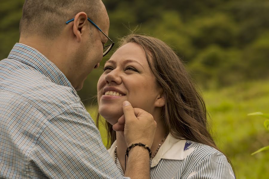 Wedding photographer Anyelo Cardona (anyelocardona). Photo of 3 November 2017