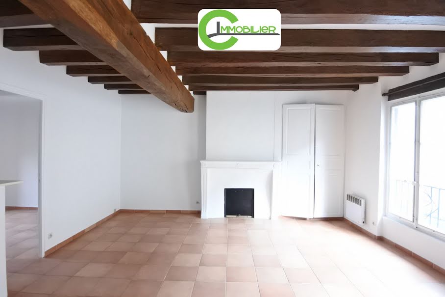 Location  appartement 2 pièces 47.94 m² à La Ferté-Bernard (72400), 430 €