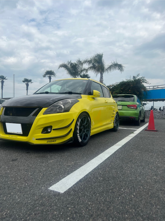 スイフトスポーツの結婚記念日デート・美浜・浜焼きBBQ・南知多ビーチランド・楽しかった！に関するカスタム事例の投稿画像1枚目