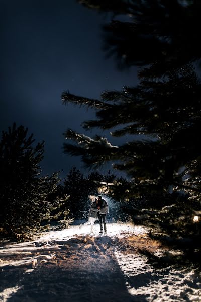 Fotógrafo de casamento Sergey Savchenko (sgsavchenko). Foto de 10 de fevereiro 2021