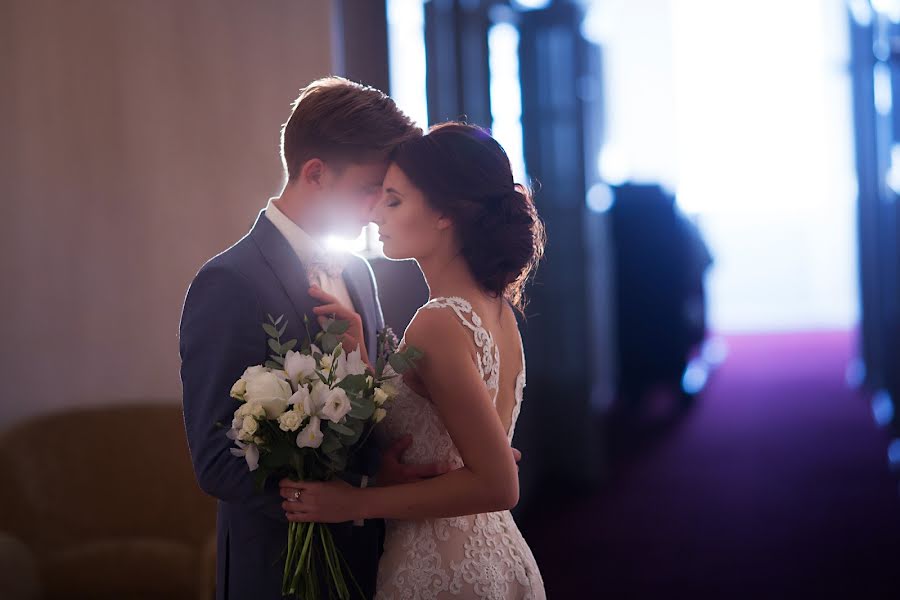 Fotografo di matrimoni Lena Astafeva (tigrdi). Foto del 14 gennaio 2018