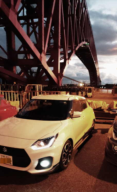 スイフトスポーツの大阪レトロカー万博・裏ナナガン・第19弾！？・輸入車祭・いよいよ？次回 完結⁉️🤭に関するカスタム事例の投稿画像4枚目