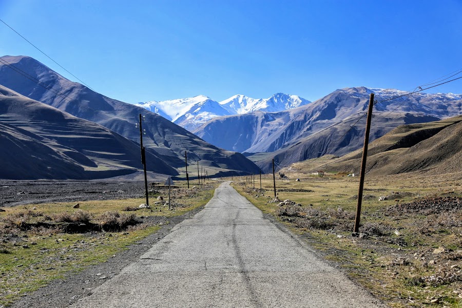 Azerbejdżan, Xinaliq Yolu, droga do Hinalug