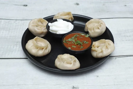 Cheese Corn Steamed Momos [6 Pieces]