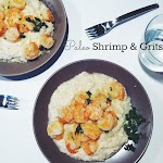 Paleo Creole Shrimp with Cauliflower Grits was pinched from <a href="http://skinnyms.com/paleo-creole-shrimp-with-cauliflower-grits/" target="_blank">skinnyms.com.</a>