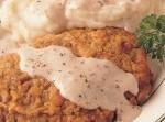 Chicken Fried Steak with Mashed Potatoes and Peppered Cream Gravy was pinched from <a href="http://steakbytes.com/recipes/chicken-fried-steak-with-mashed-potatoes-and-peppered-cream-gravy/" target="_blank">steakbytes.com.</a>