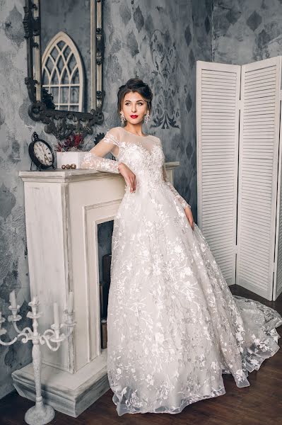 Fotografo di matrimoni Olga Lebed-Latysheva (lebed). Foto del 4 gennaio 2019