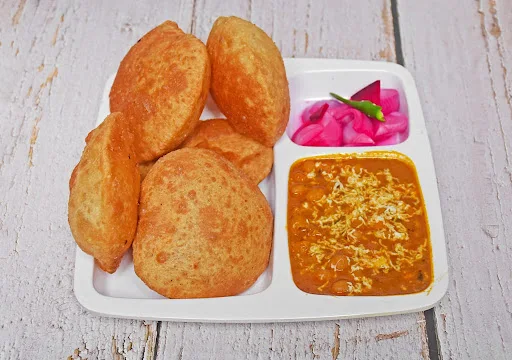 Chole Poori