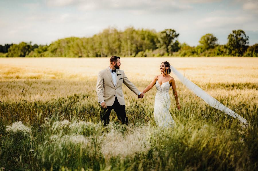 Wedding photographer Joel Boily (joelboily). Photo of 14 May