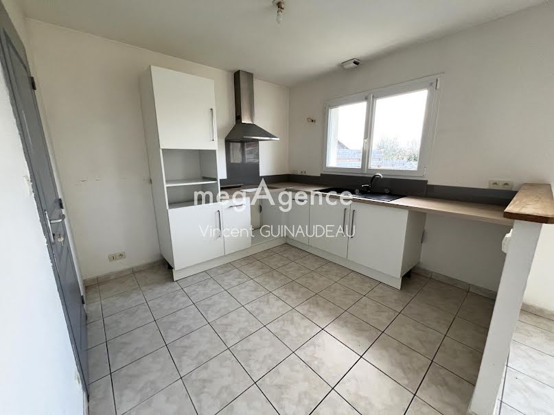 Vente maison 5 pièces 85 m² à Chaudron-en-Mauges (49110), 162 000 €