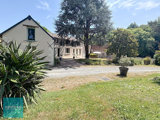 House with pool and terrace 2
