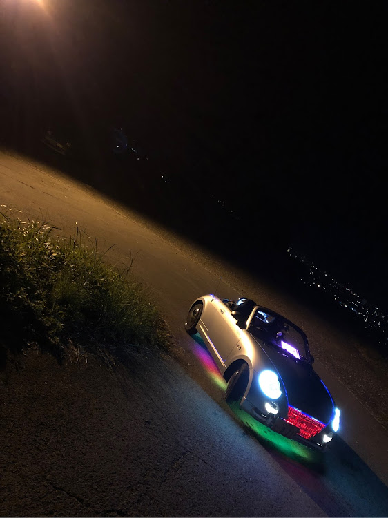 コペンのドライブ・アンダーLED・夜景と愛車・夜景スポットに関するカスタム事例の投稿画像2枚目