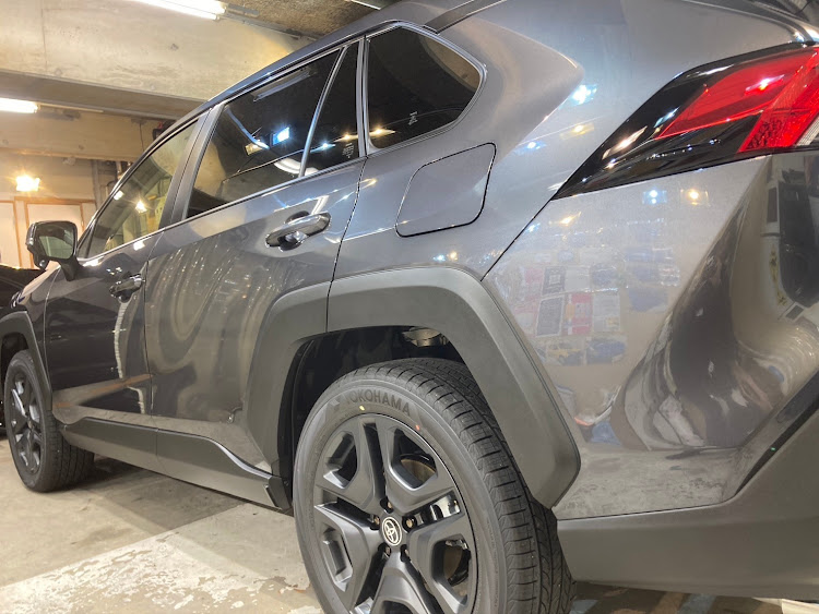 NOJ関東さんが投稿したガラスコーティング・NOJガラスコーティング・洗車、コーティング・RAV4・rav4adventureに関するカスタム事例の投稿画像7枚目
