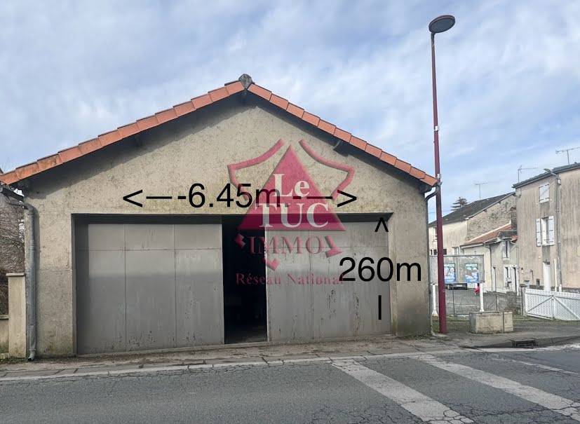 Vente parking  60 m² à Secondigny (79130), 24 000 €