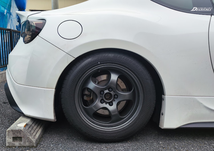 86の道志みち・ドライブ・ホイール交換・珍しいホイール・16インチに関するカスタム事例の投稿画像2枚目