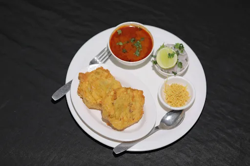 Double Batata Vada Sample