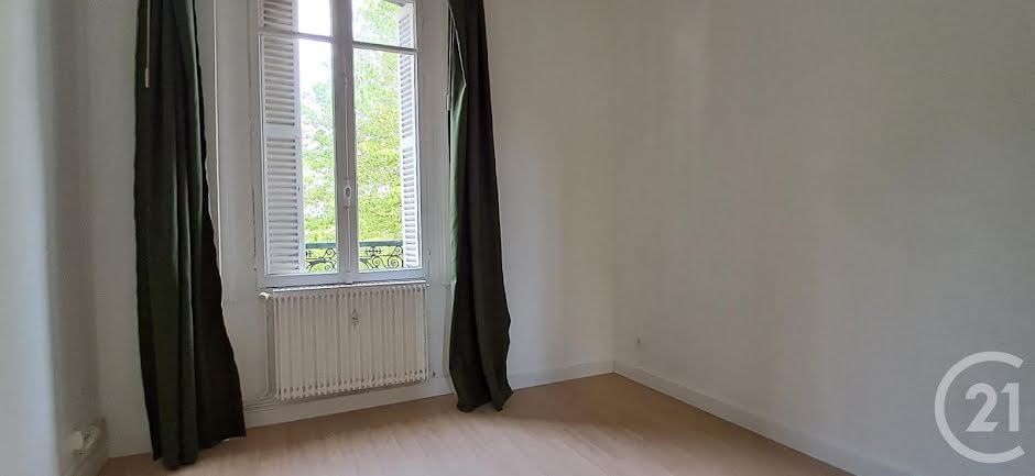 Location  appartement 1 pièce 17 m² à Rouen (76000), 510 €