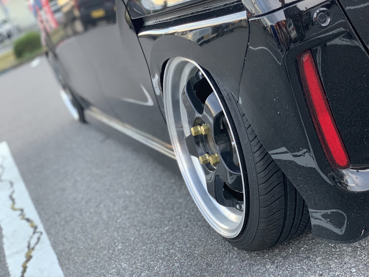 NボックスカスタムのDIY・ドライブ・ワンオフマフラー・車高調整に関するカスタム事例の投稿画像2枚目