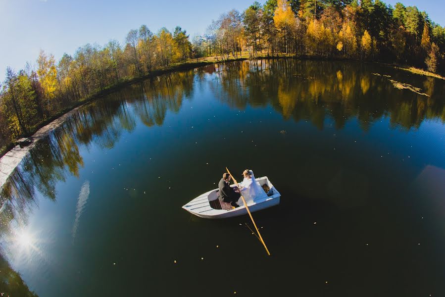 Wedding photographer Gennadiy Chebelyaev (meatbull). Photo of 20 December 2018