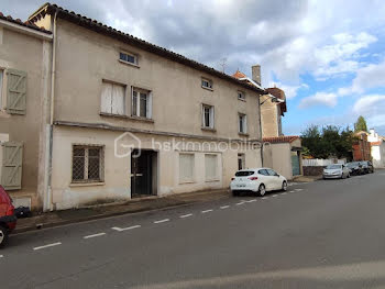 maison à Chasseneuil-sur-Bonnieure (16)